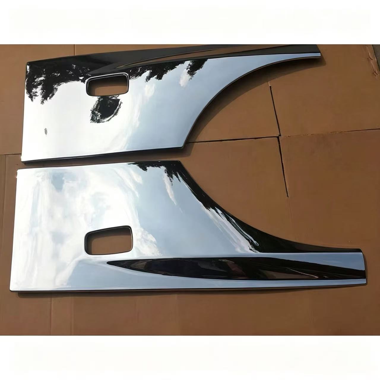 Chrome Door Garnish for HINO 700 Truck Spare Body Parts