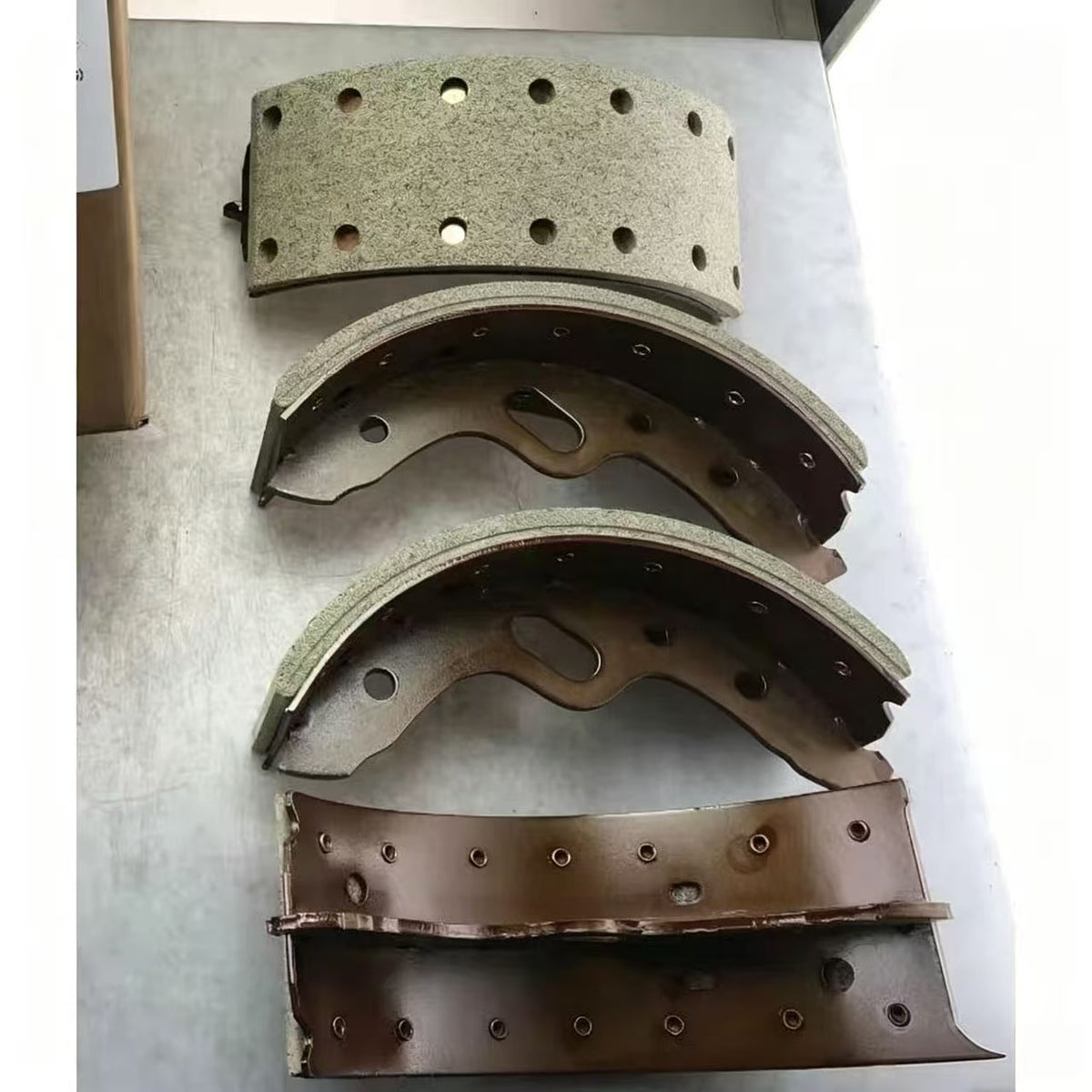 47410-3430 S684-3430 474103430 S6843430 Brake Shoe 320/110mm for HINO Ranger FB4J FC4J Truck Spare Parts