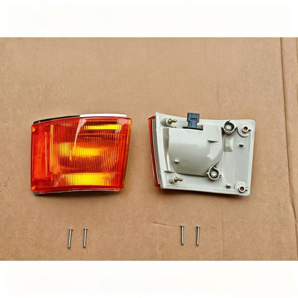 Corner Lamp 90" Yellow LH for HINO Ranger FB4J FC4J Truck Spare Parts