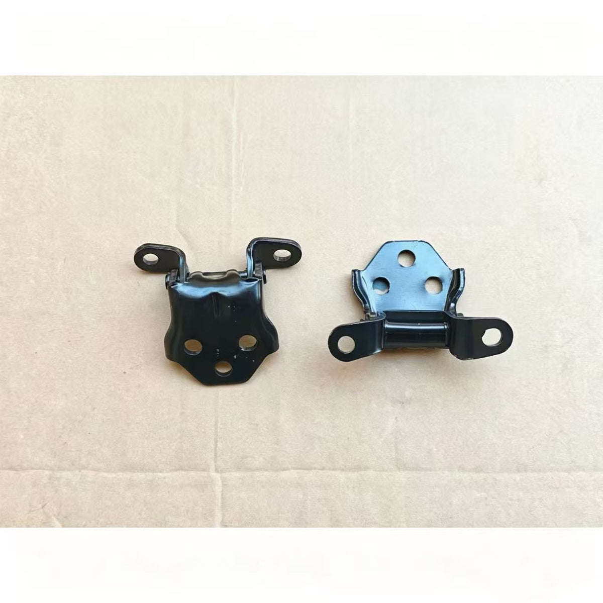 67810-37020 6781037020 DOOR HINGE TOP/LOWER RH for Hino Dutro WU300 Truck Spare Parts