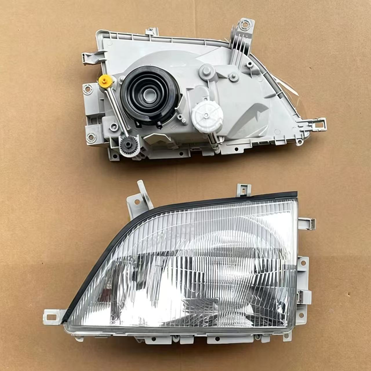 Headlamp LHD LH RH for Hino 300 Dutro Dyna BU420 BU320 2003 Truck Body Parts