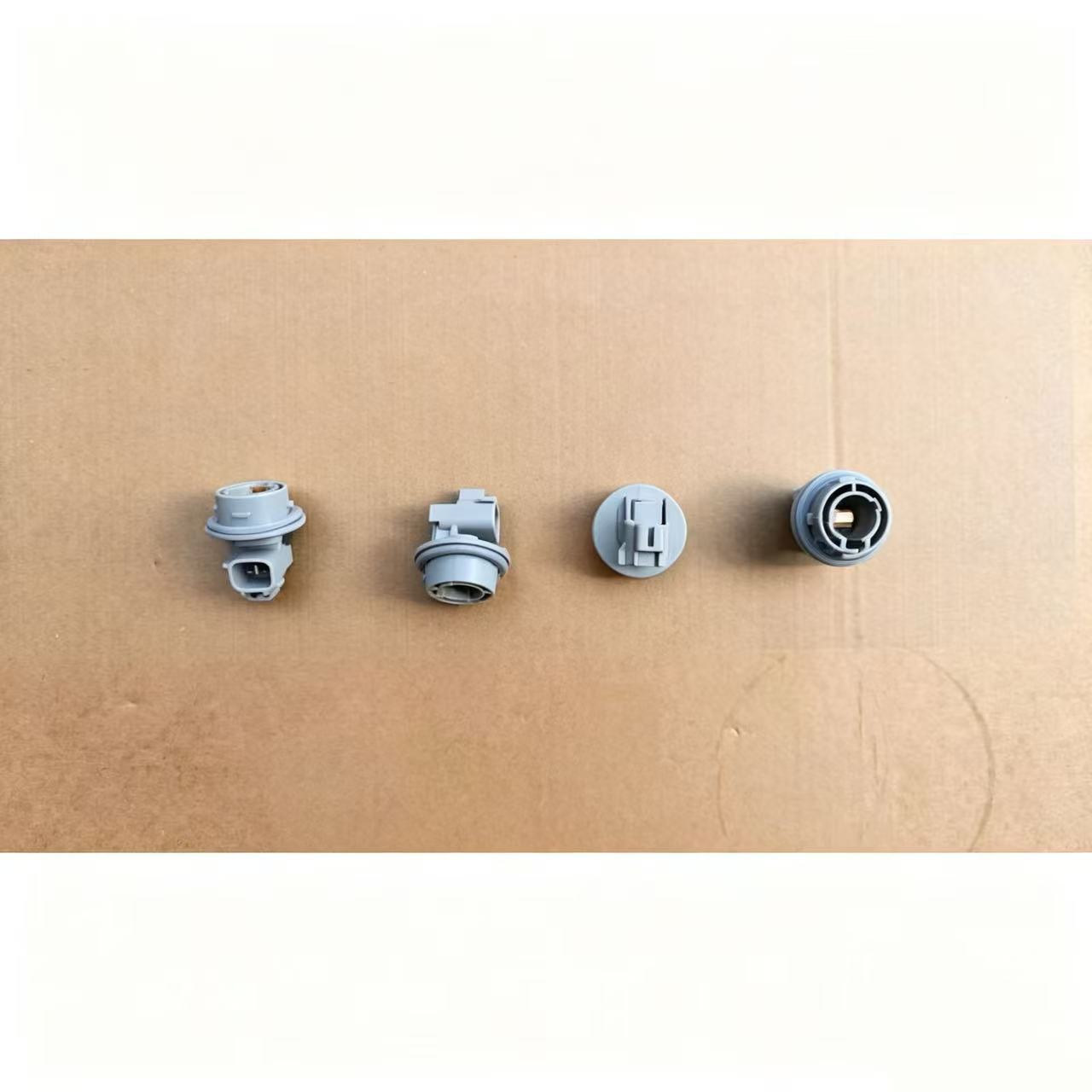Plug LH=RH for NEW Hino 300 Dutro 2012 XZU600R Narrow
