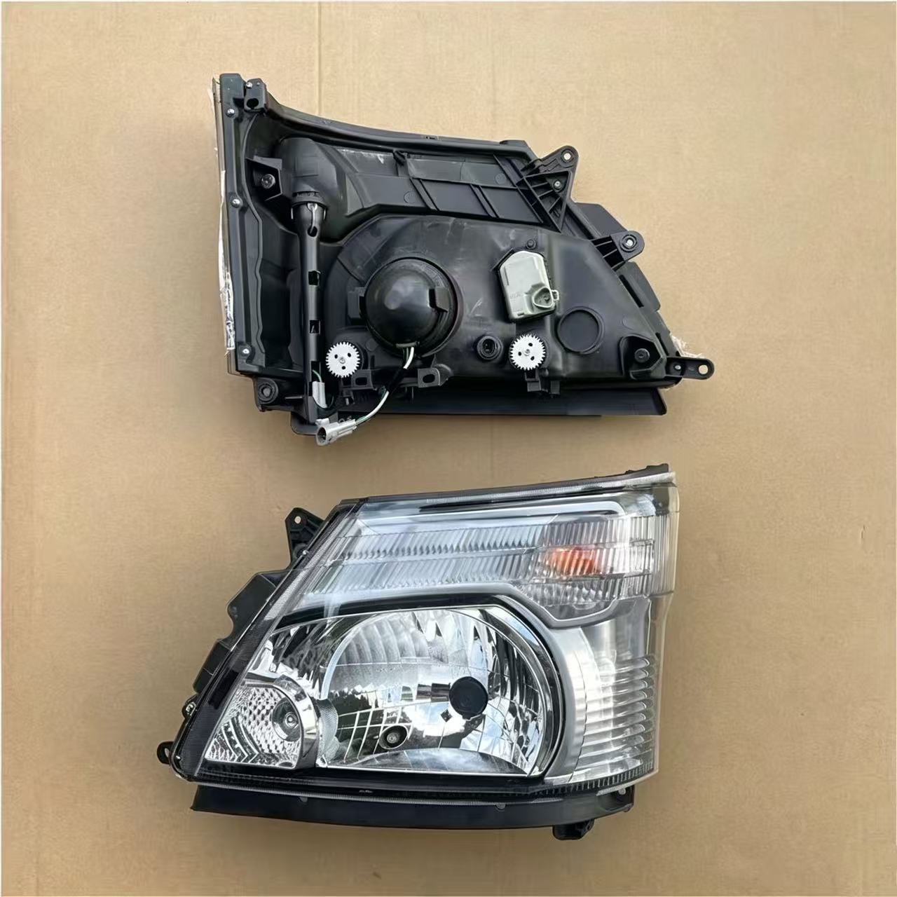 Headlamp with Motor Wide LHD LH RH  for Hino 300 Dutro 2012 WIDE  XZU710