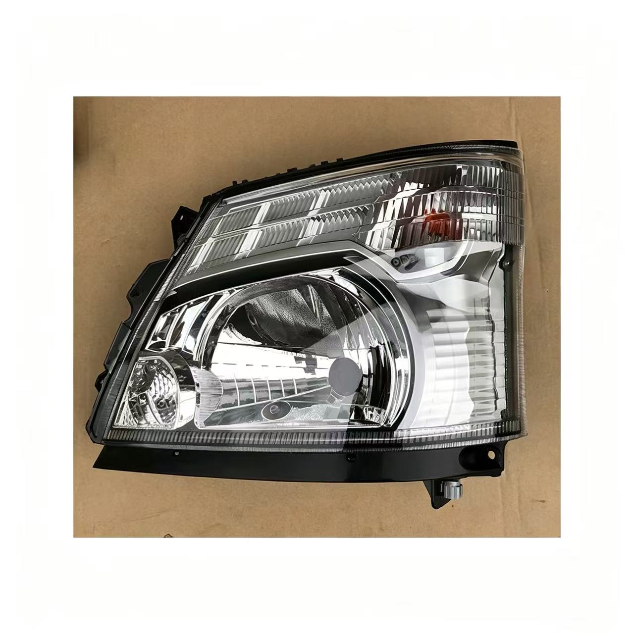 Head Lamp RHD RH (wide) With Motor for NEW  Hino 300 Dutro 2012  XZU600R Narrow Truck Spare Parts