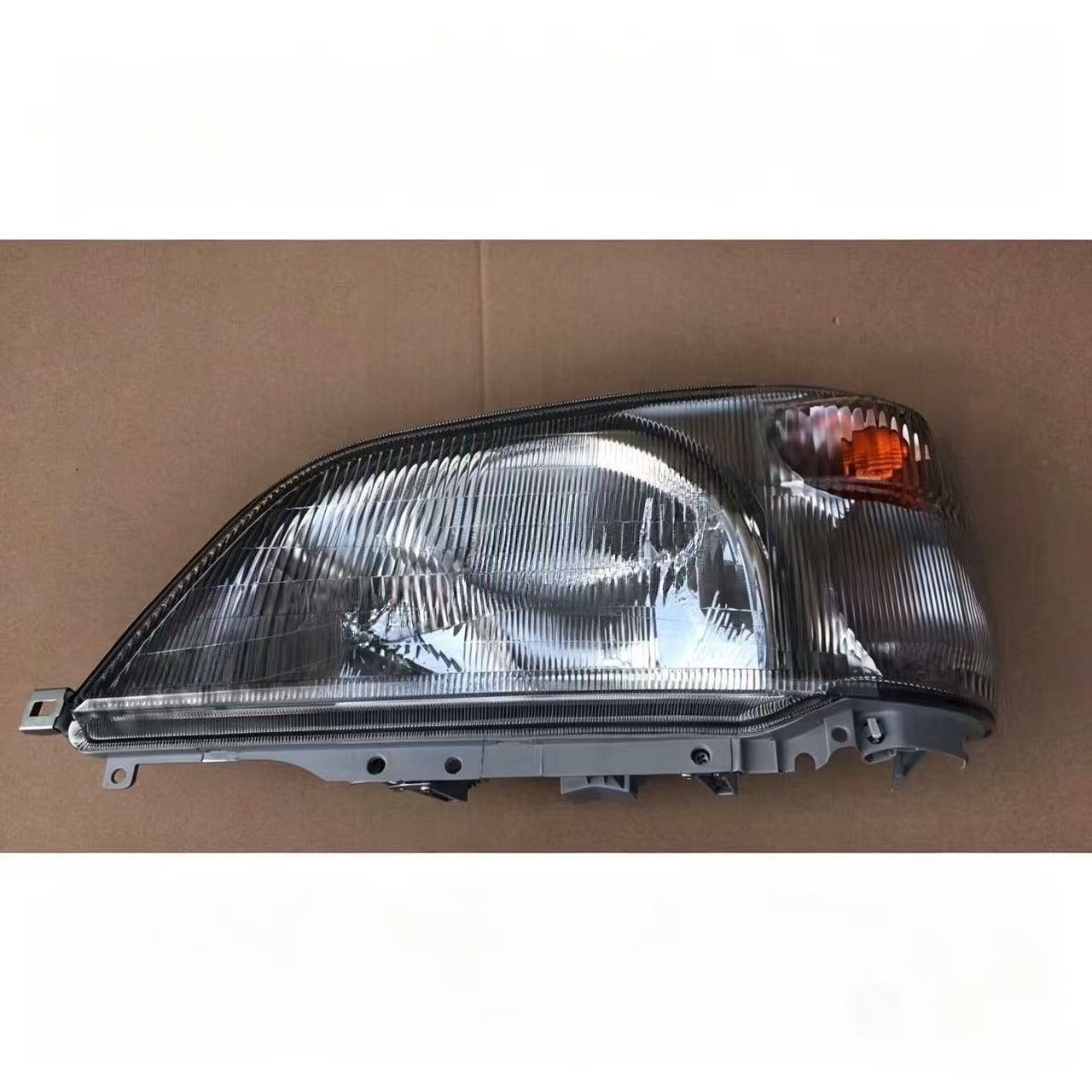 Headlamp for NEW  Hino 300 Dutro 2012  XZU600R Narrow
