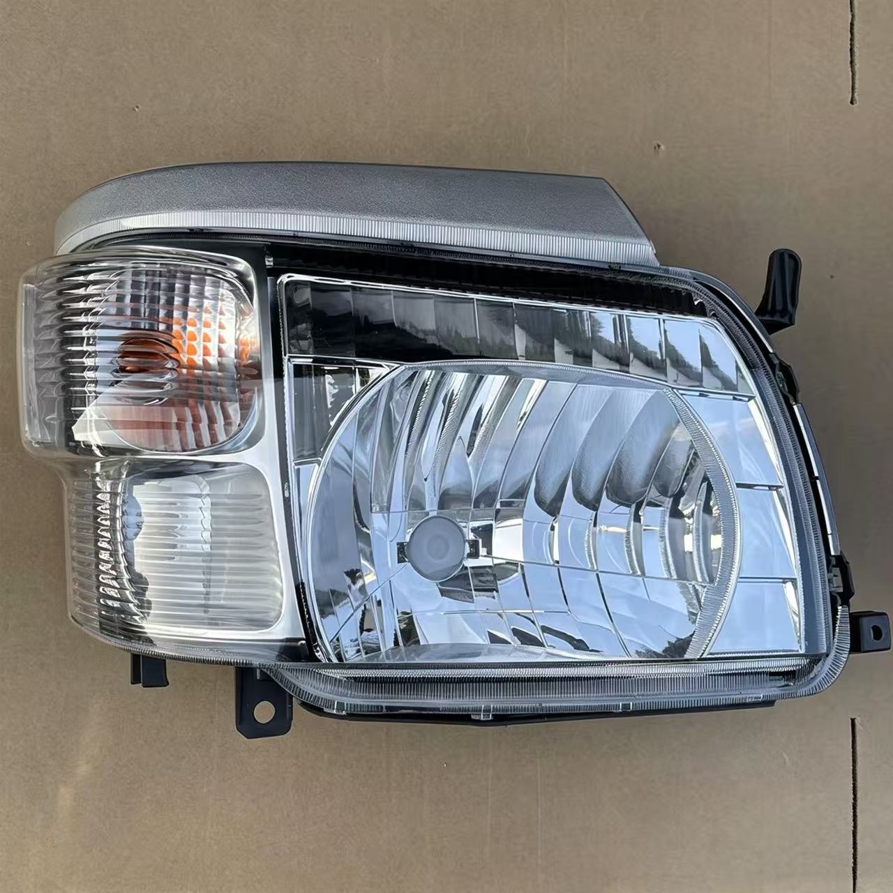Truck Spare Body Parts Headlamp for Hino 300 Dutro 2020 Truck