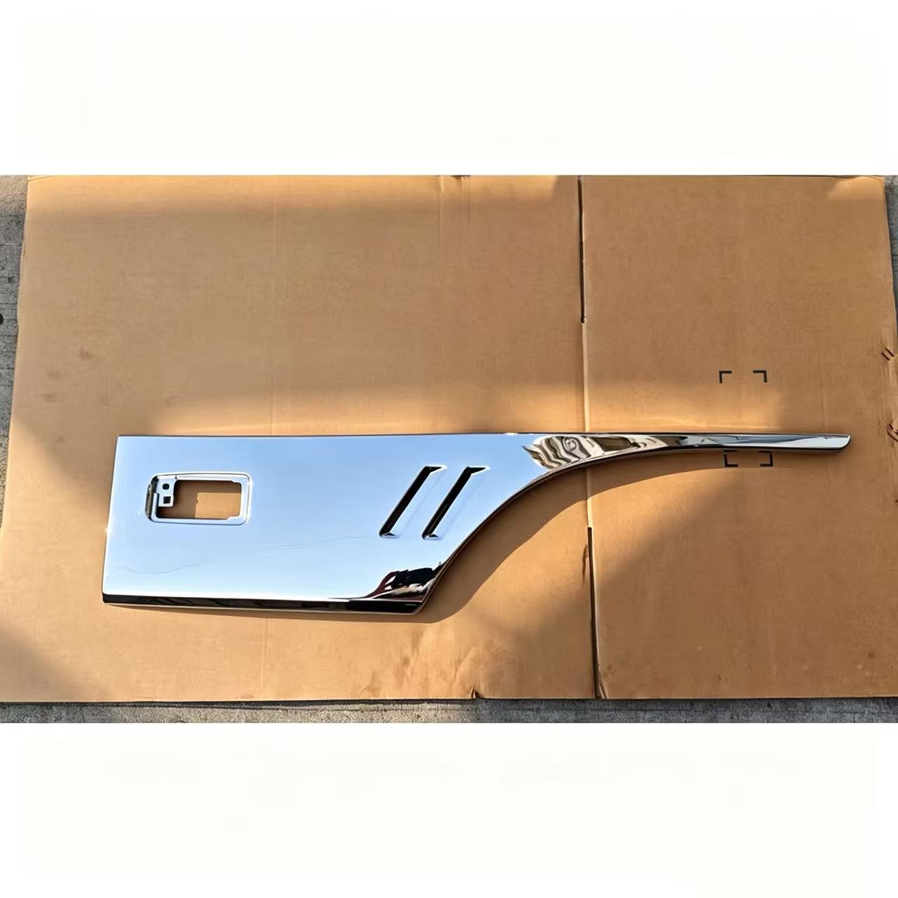 Chrome Door Garnish LH for Hino Ranger FM3M FM2K  Chrome Truck Parts