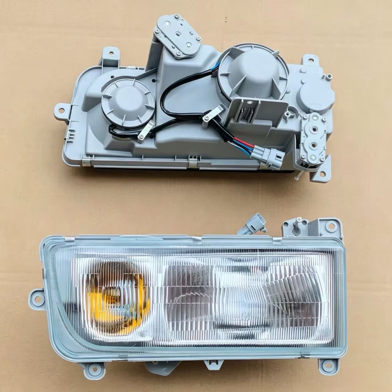 Headlight Right (rounded Corners) for Hino Ranger FM3M Wide Truck Parts