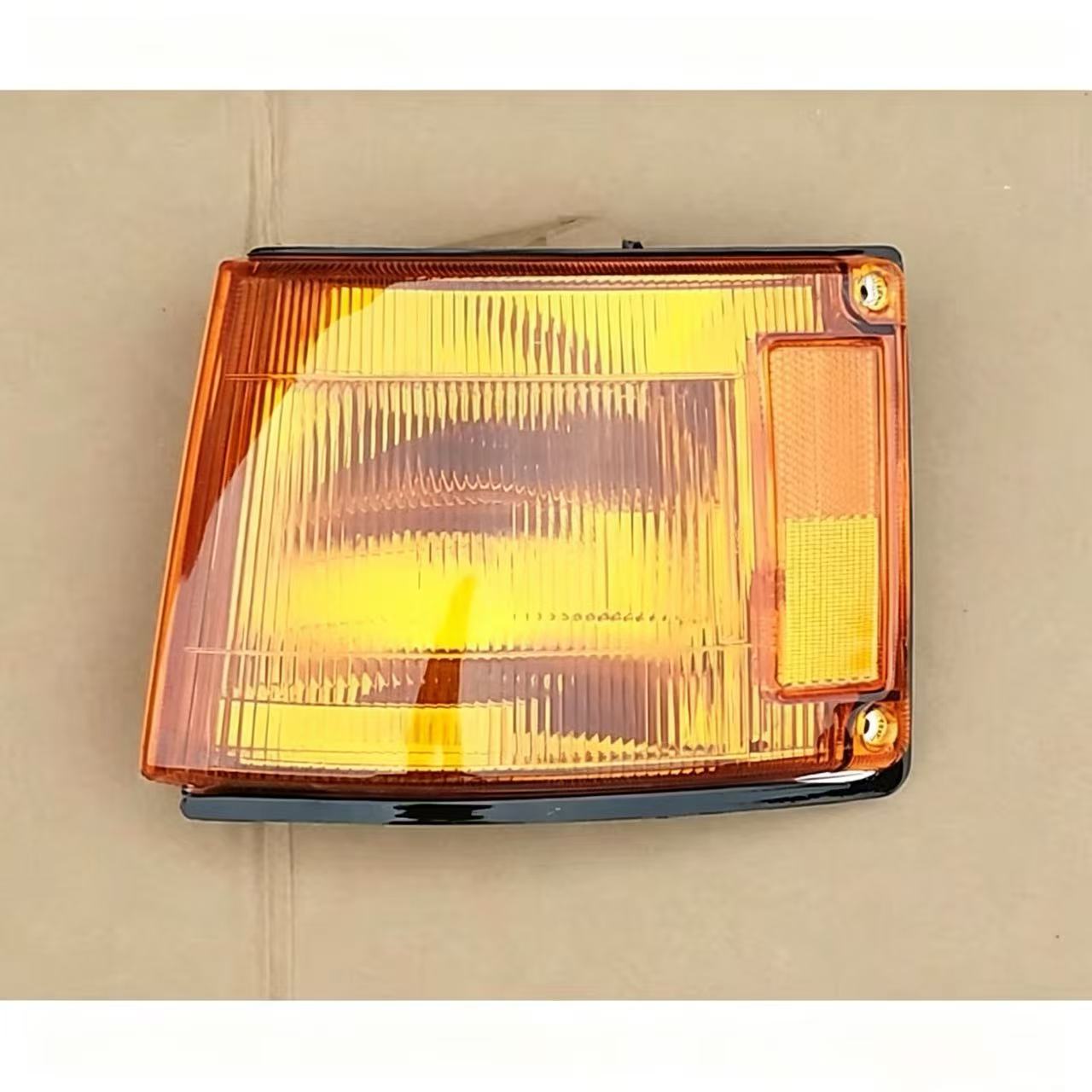 Corner Park Lamps Yellow and White for Hino Ranger FM3M Chrome  Truck Parts