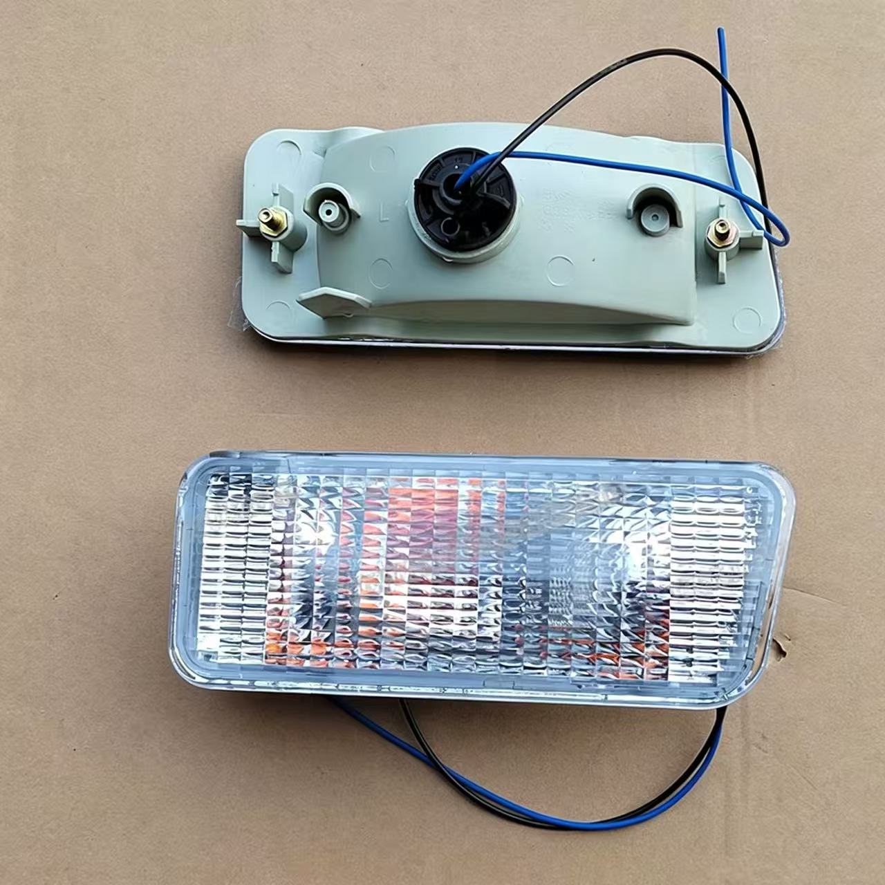 Bumper Fog Lamp LH RH White for Hino Profia SH 35 TONS LFR-LFS 21 TONS Truck Spare Body Parts