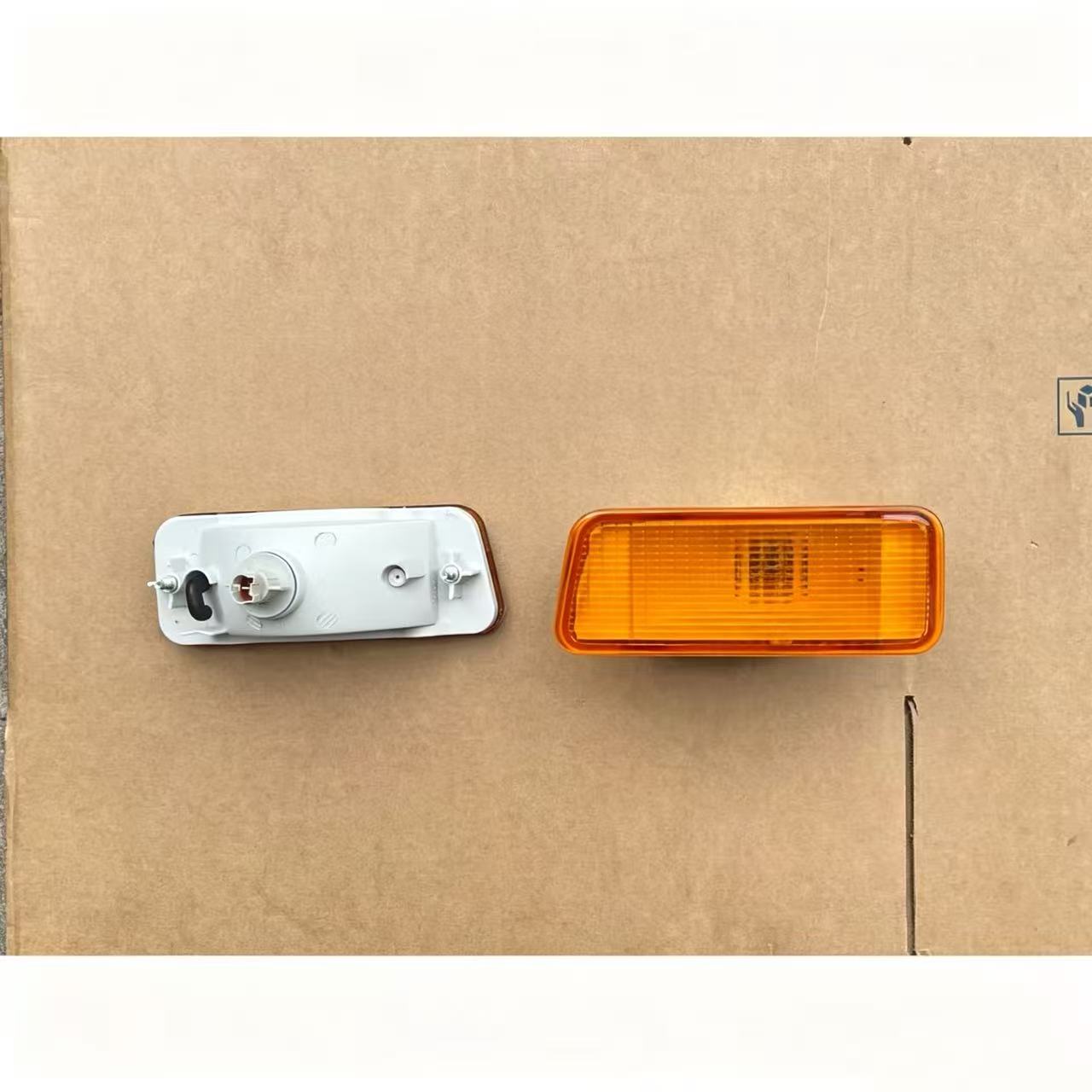 Bumper Fog Lamp LH Yellow for Hino Profia SH 35 TONS LFR-LFS 21 TONS Truck Spare Body Parts