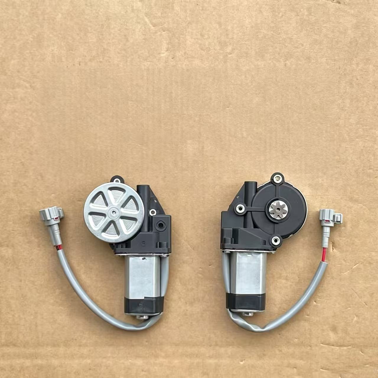 88710-37010 8871037010 Window Motor RH for Hino  Mega 500 Truck Spare Body Parts