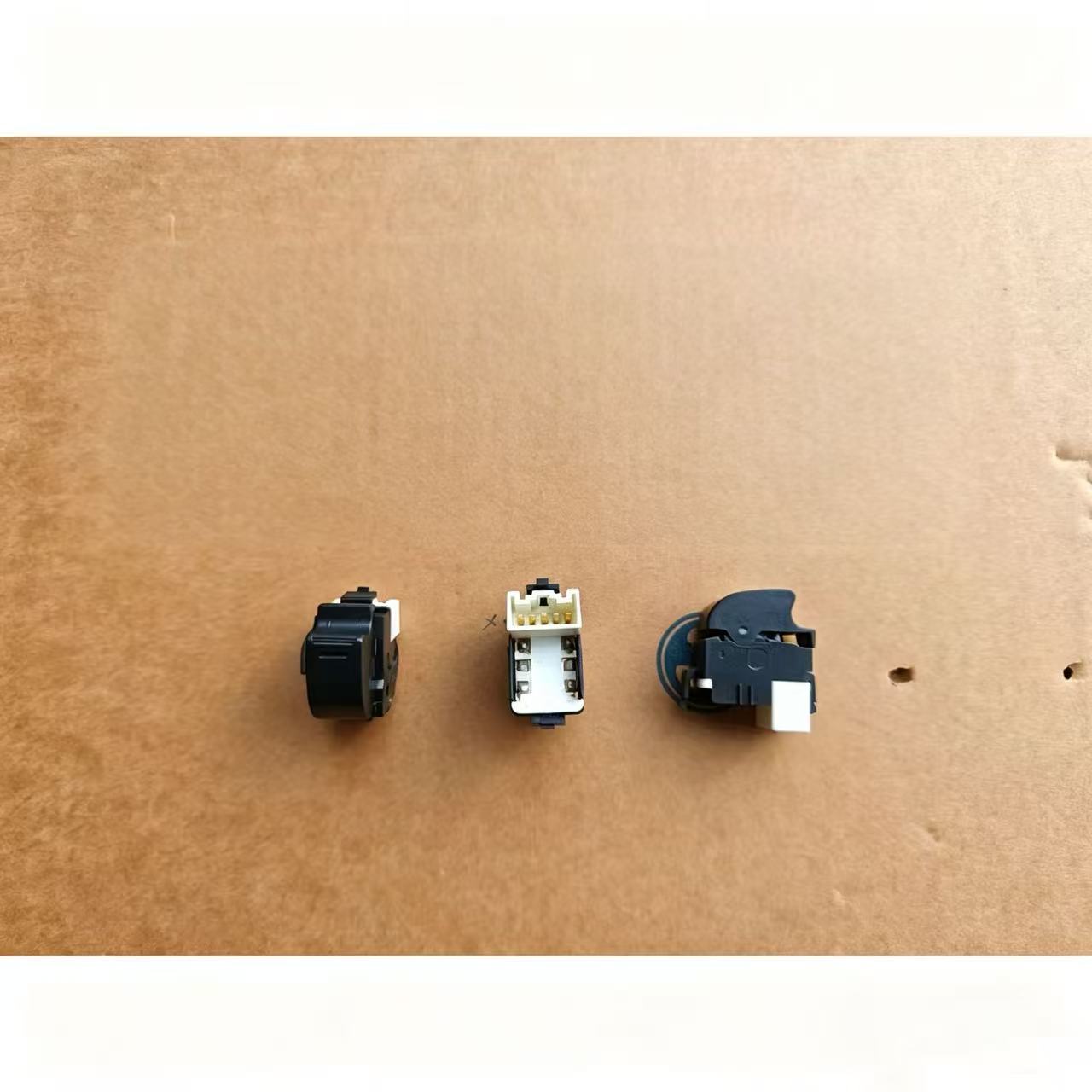 WINDOW SWITCH LHD RH 24V ORGINAL for HINO 500 Truck Spare Parts