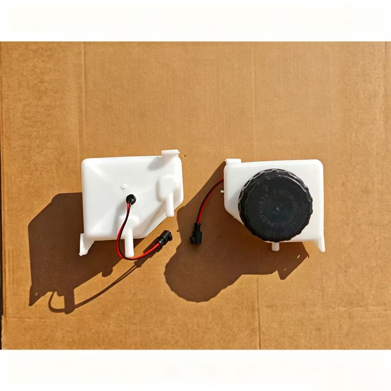 44360-e0122 44360e0122 Brake Oil tank for hino 500 Truck Spare Parts