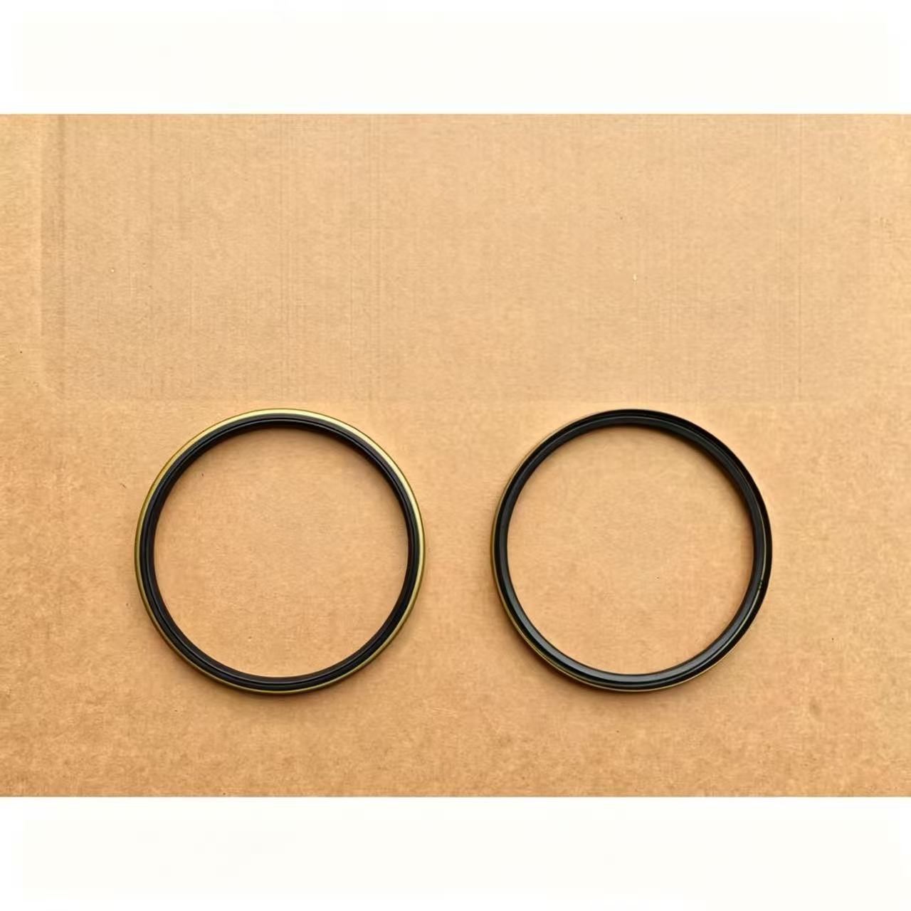 982801112 Oil Seal 138*152*12 for Hino  Mega 500 Truck Spare Body Parts