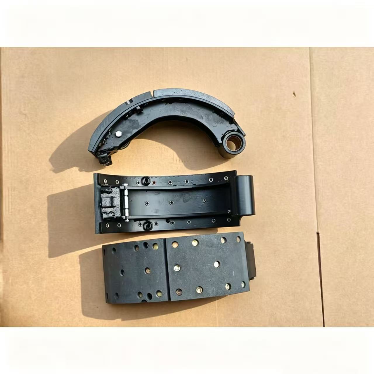 S470671011 Brake Shoes with Lining Width 120mm for Hino  Mega 500 Truck Spare Body Parts