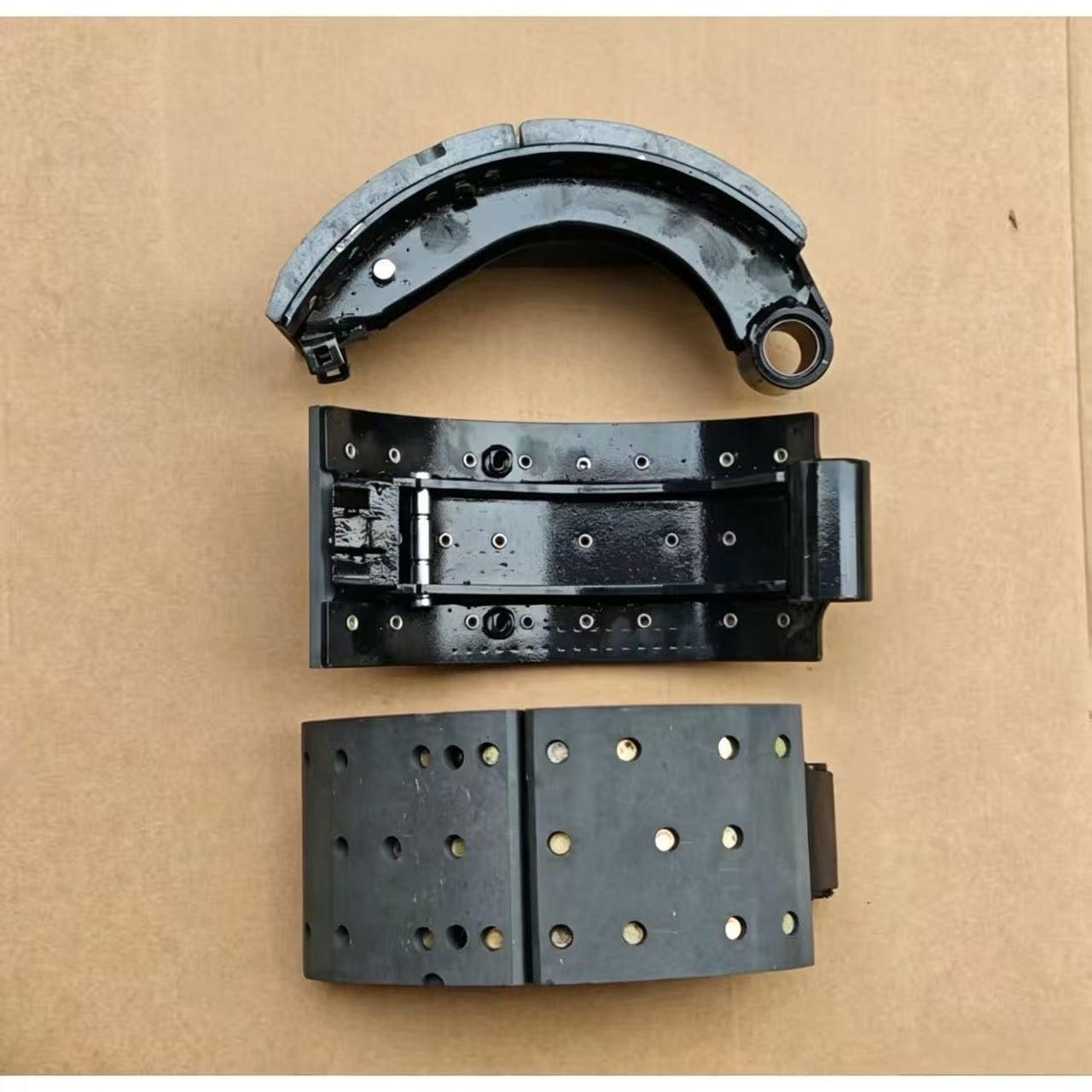 S4701671030 Brake Shoes with Lining Width 216mm for Hino  Mega 500 Truck Spare Body Parts