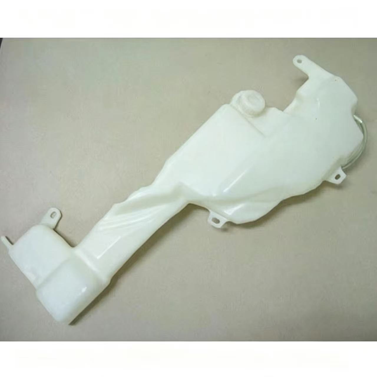 New HINO 500 RHD Water Tank Plastic Truck Body Spare Parts