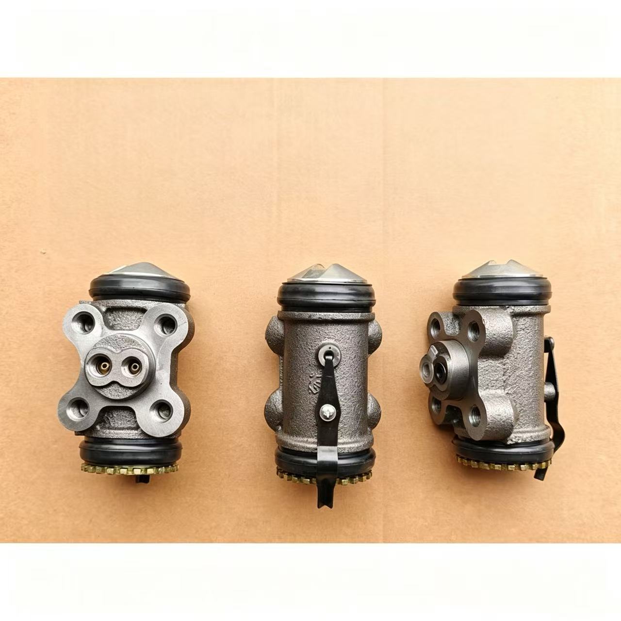 47560-1730 475601730 Brake Wheel Cylinder Rear Right Down for HINO 500 Truck Body Spare Parts