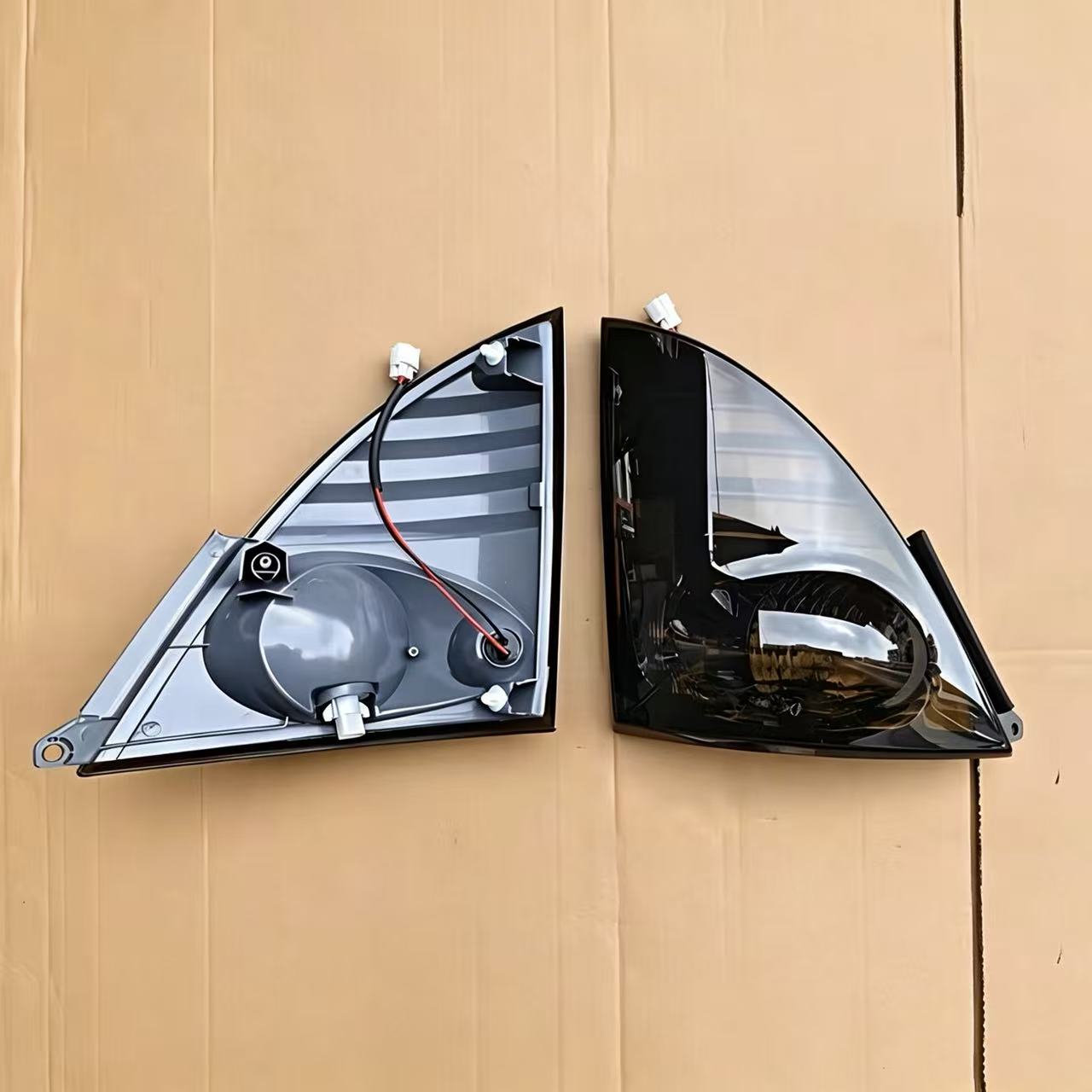 Corner Lamp Black RH for Hino  Mega 500  Truck Spare Body Parts
