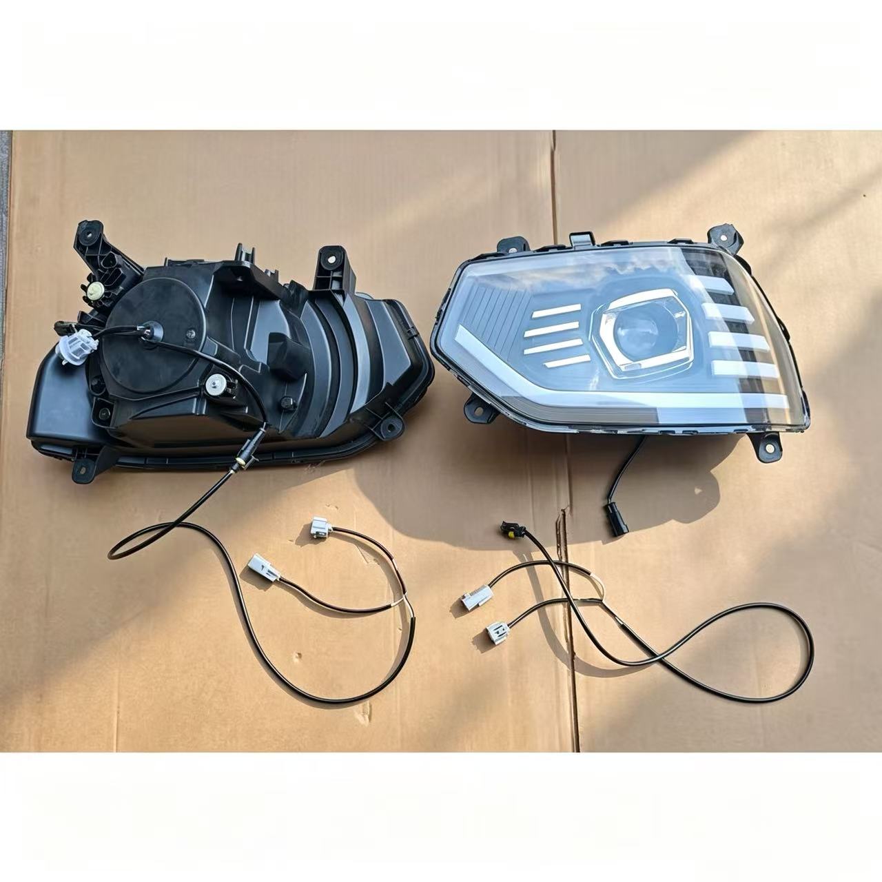 LED HeadLamp LHD RH 24V for Hino Victor 500  Truck Spare Body Parts