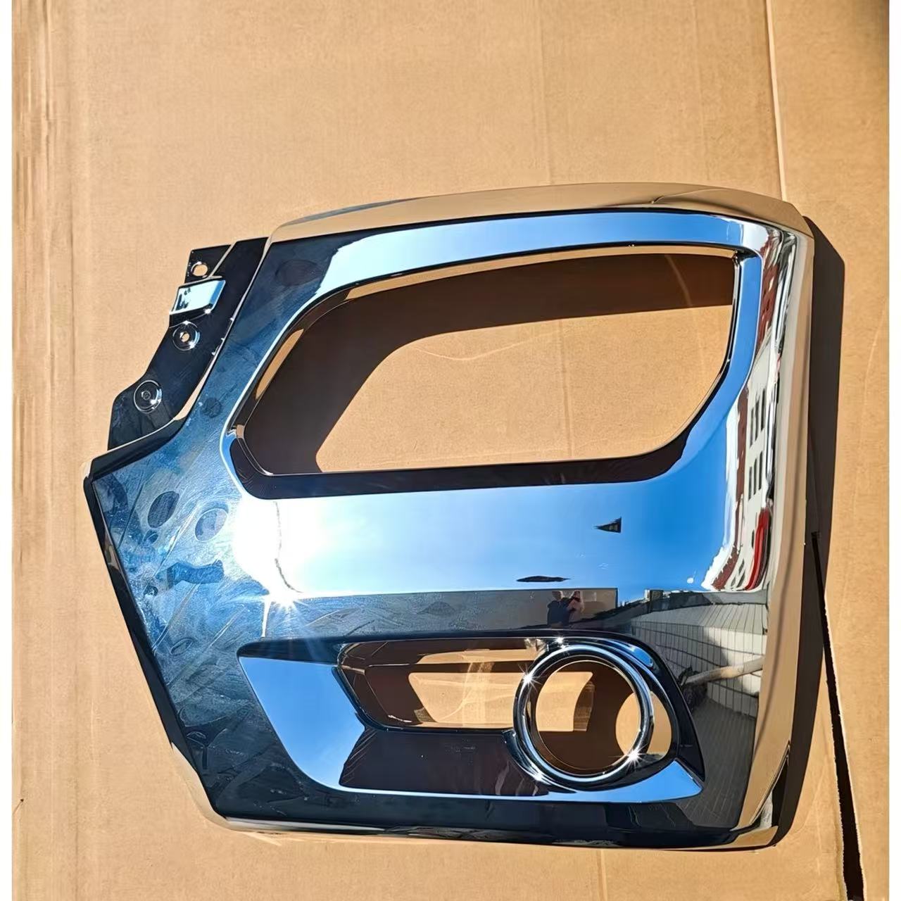 Electroplating Bumper Corner (no Hole) LH 55cm for Hino Victor 500 Truck Spare Body Parts