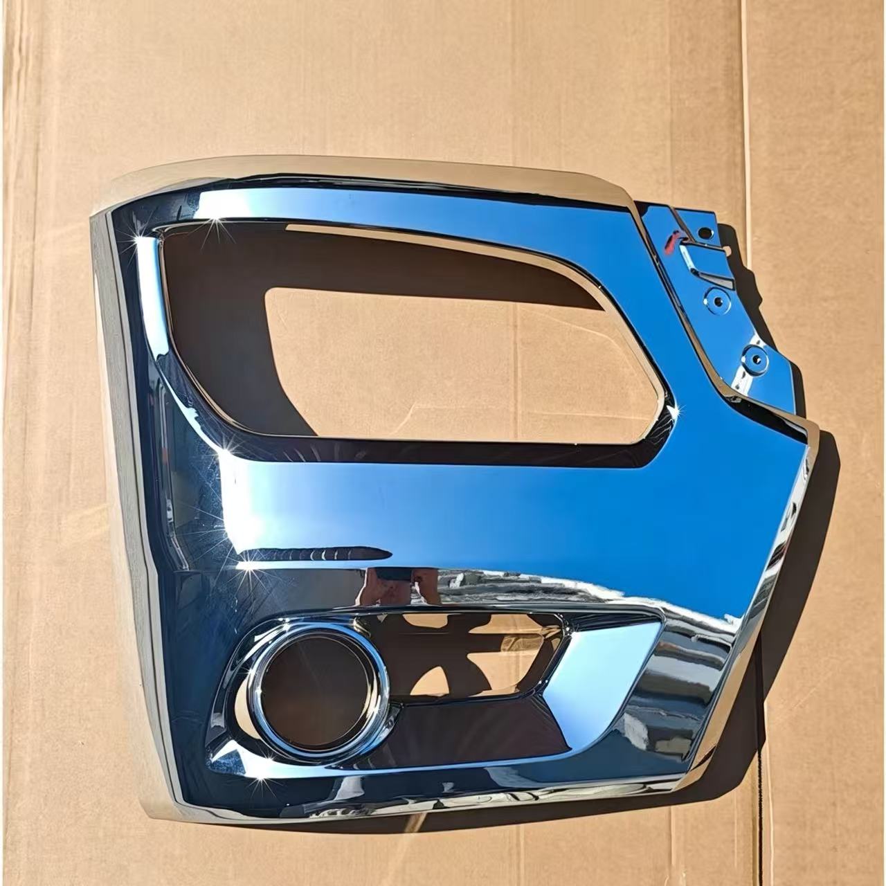 Electroplating Bumper Corner (no Hole) RH 55cm for Hino Victor 500 Truck Spare Body Parts