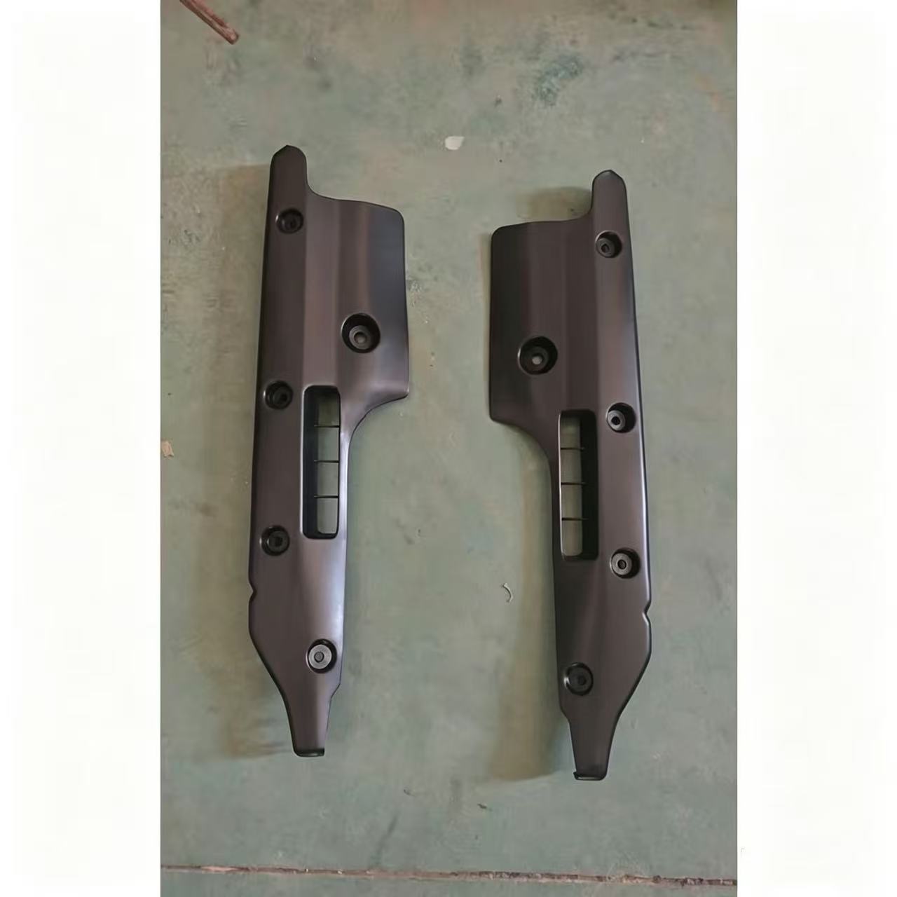 Plating Bumper Wrap Angle 70*18cm for Hino Victor 500  Truck Spare Body Parts