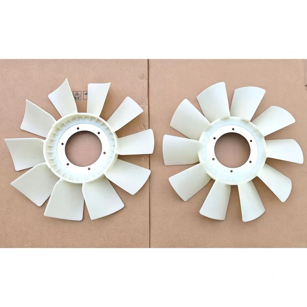 16361-EW010 16361-EW011 16361EW010 16361EW011 Fan Blade 560mm for Hino Victor 500  Truck Spare Body Parts