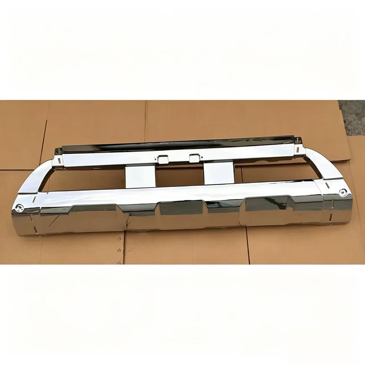 Chrome Front Bumper Center 158cm for Hino Victor 500  Truck Spare Body Parts