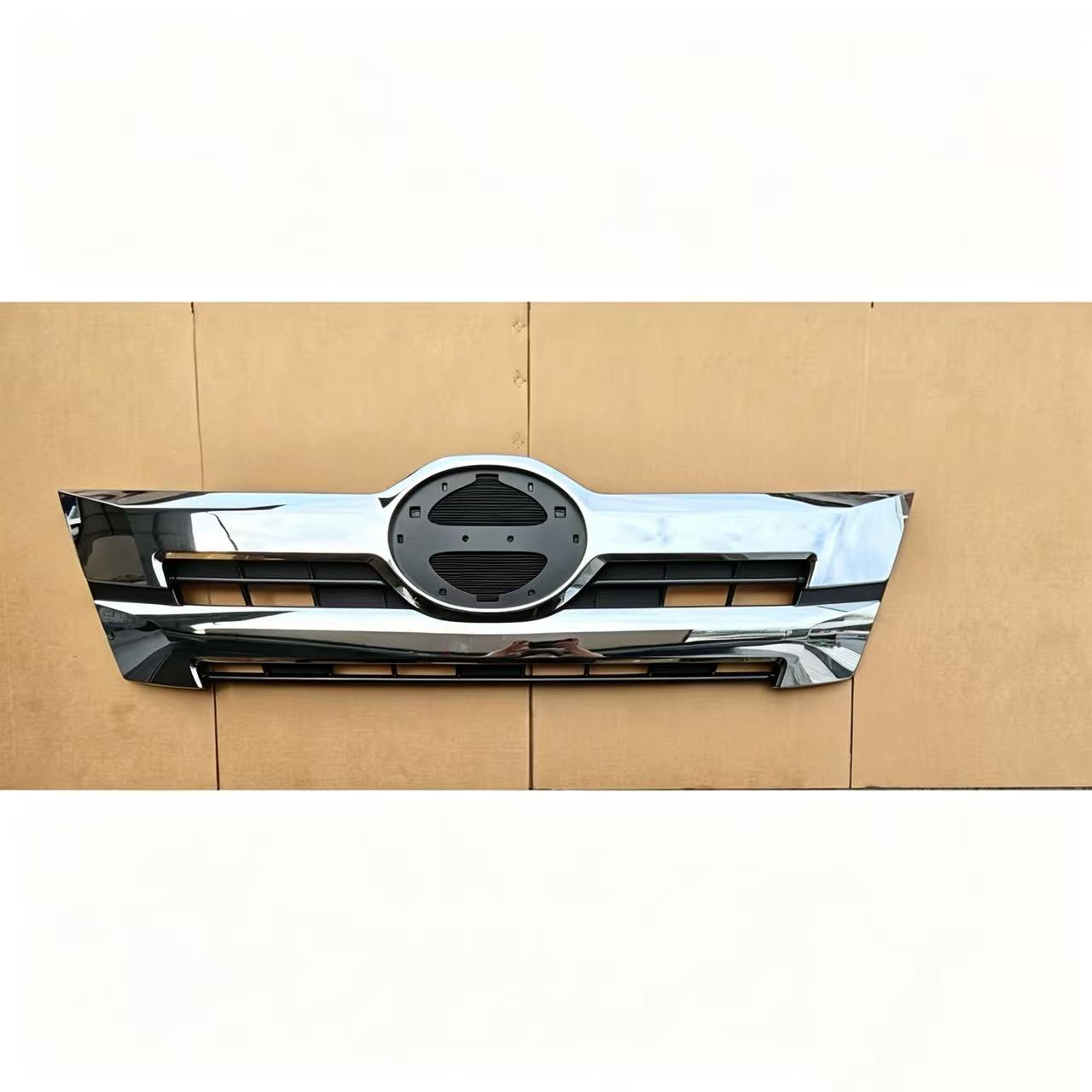 Chrome Upper Grille 175cm for Hino Victor 500  Truck Spare Body Parts