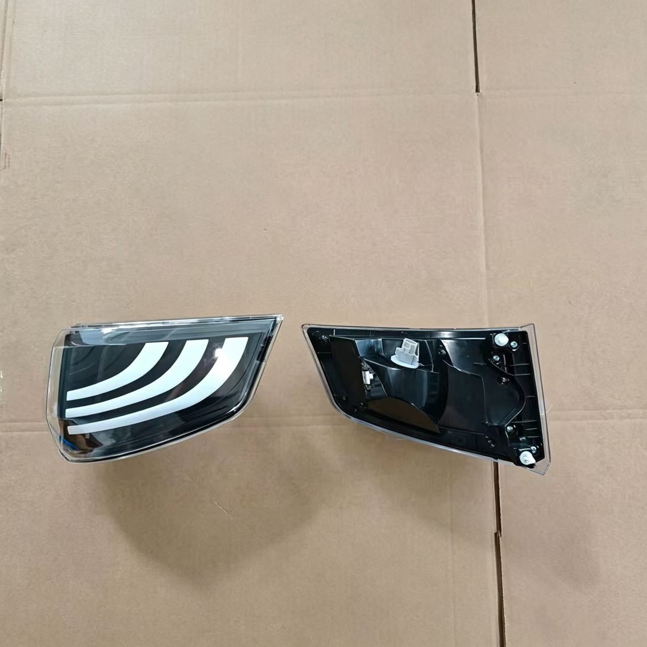 New Hino Victor 500 Truck LED Corner Lamp LH Spare Body Parts for Truck