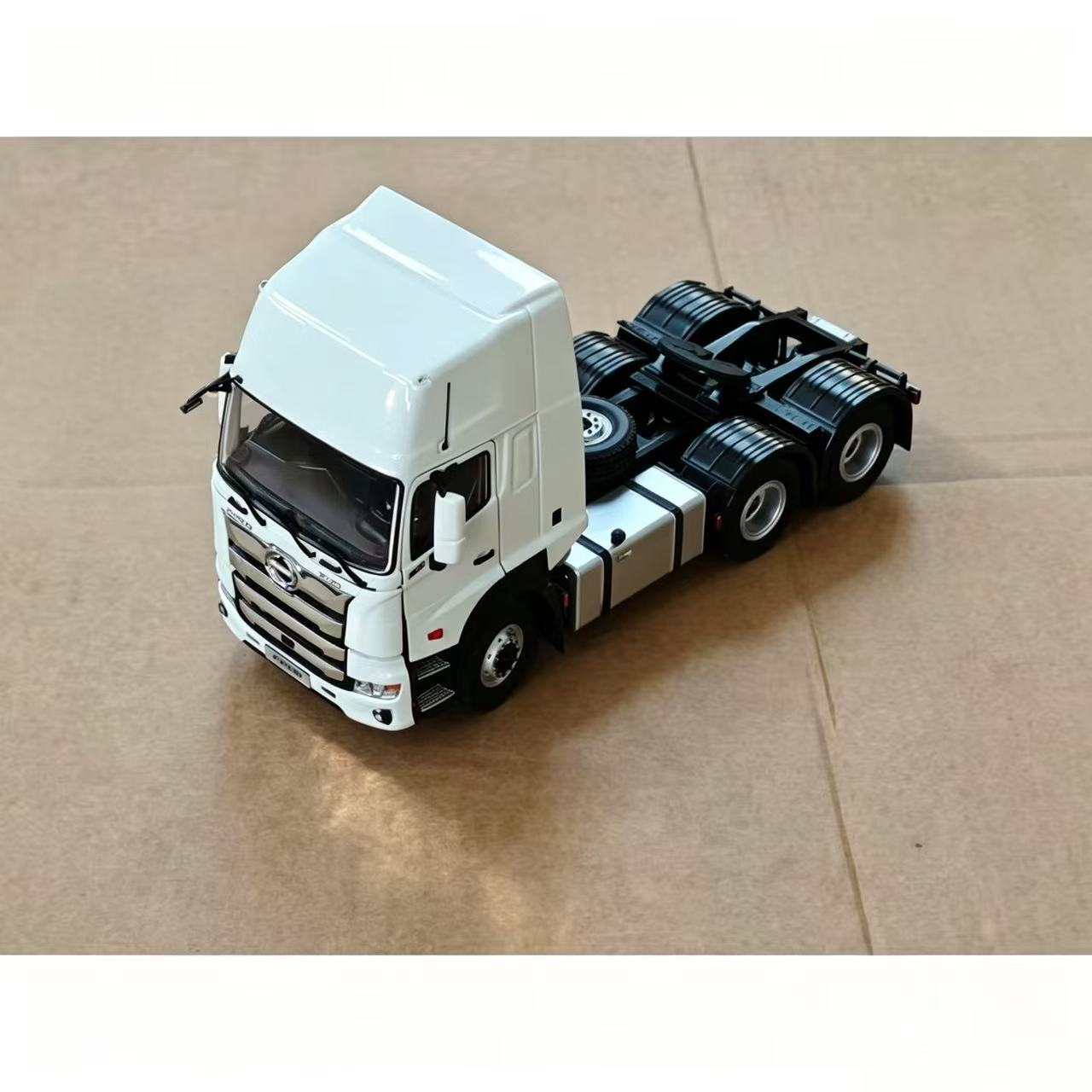 New hino 700 Model for 2017 New HINO 700 Truck Body Spare Parts