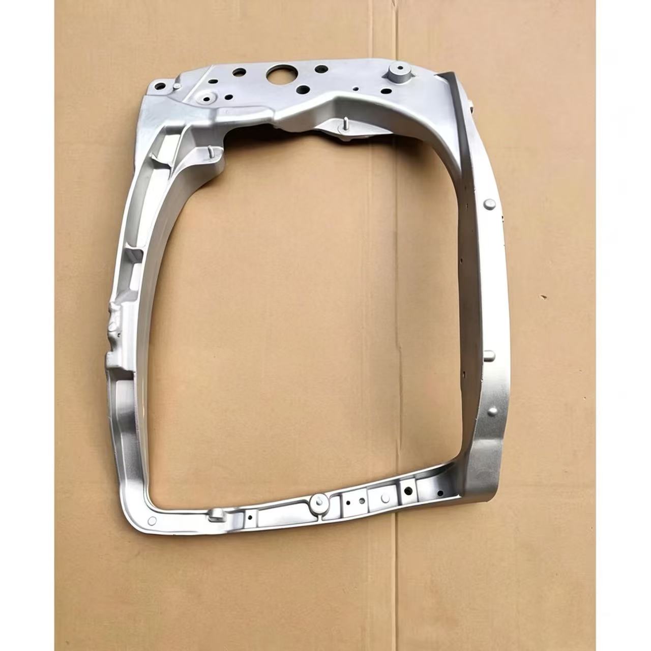 52145E0420 52146E0282 Headlamp Bracket for 2017 New HINO 700 Truck Body Spare Parts