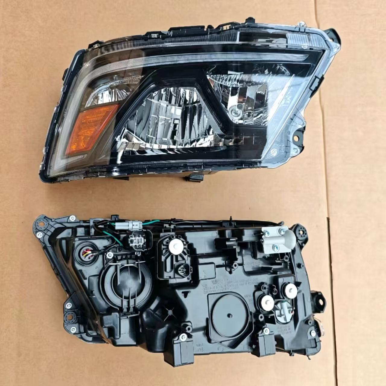2017 New HINO 700 LED Headlamp LH Truck Body Spare Parts