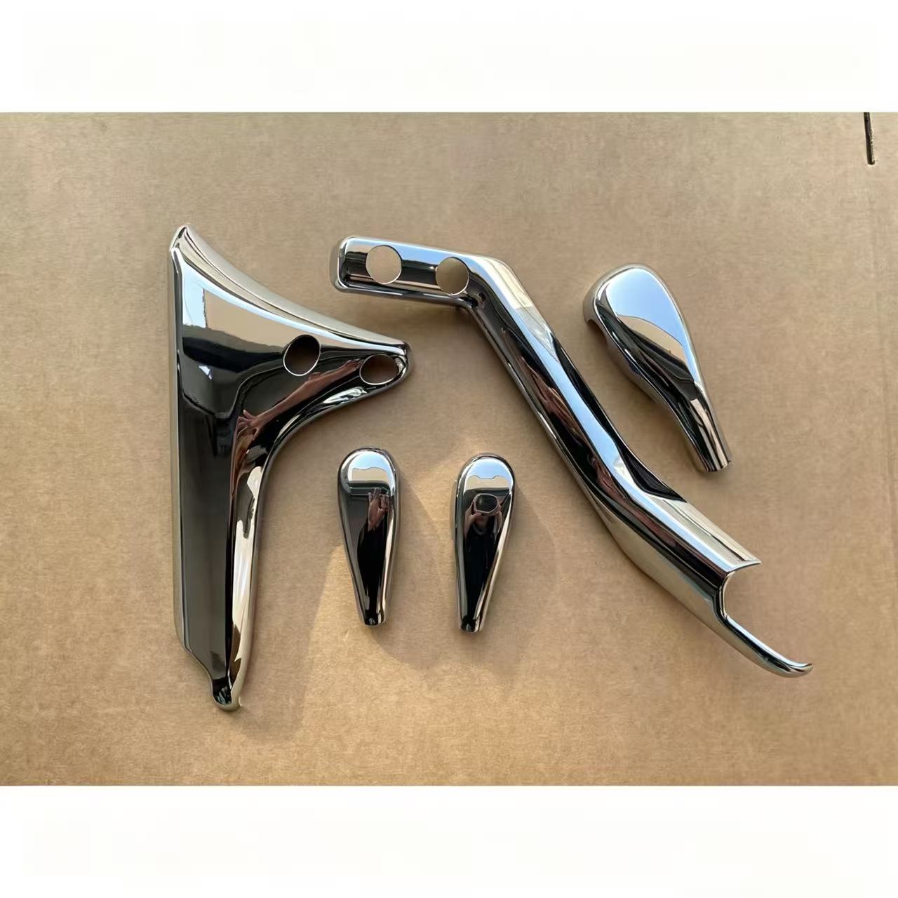 Mirror Arm Cover for 2017 New HINO 700 Truck Body Spare Parts