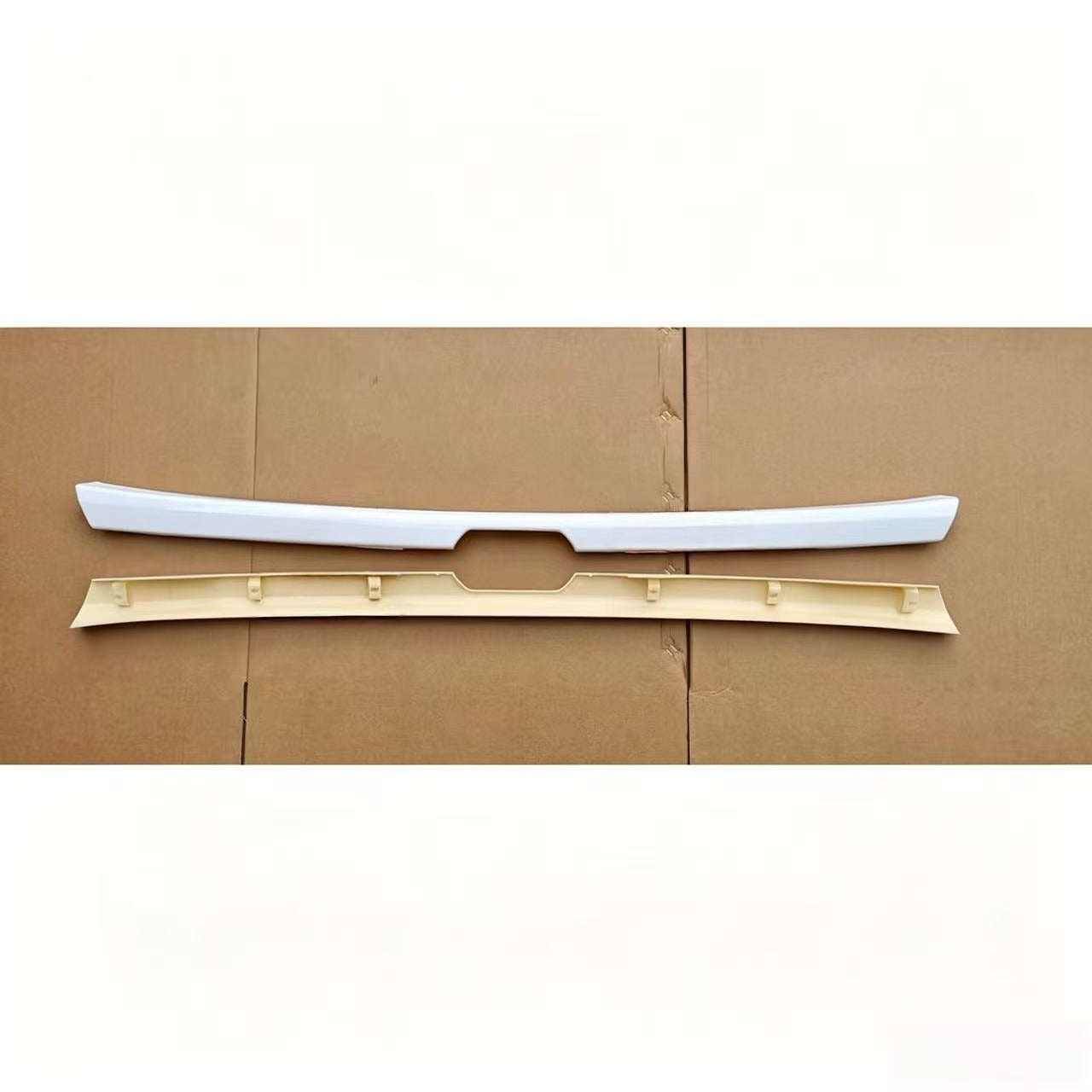 Bumper Middle Upper (N) 126cm for New Hino 500 Truck Body Spare Parts