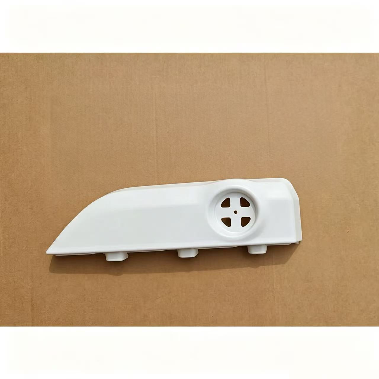 Step Garnish LH (N) for HINO 500  Truck Body Spare Parts
