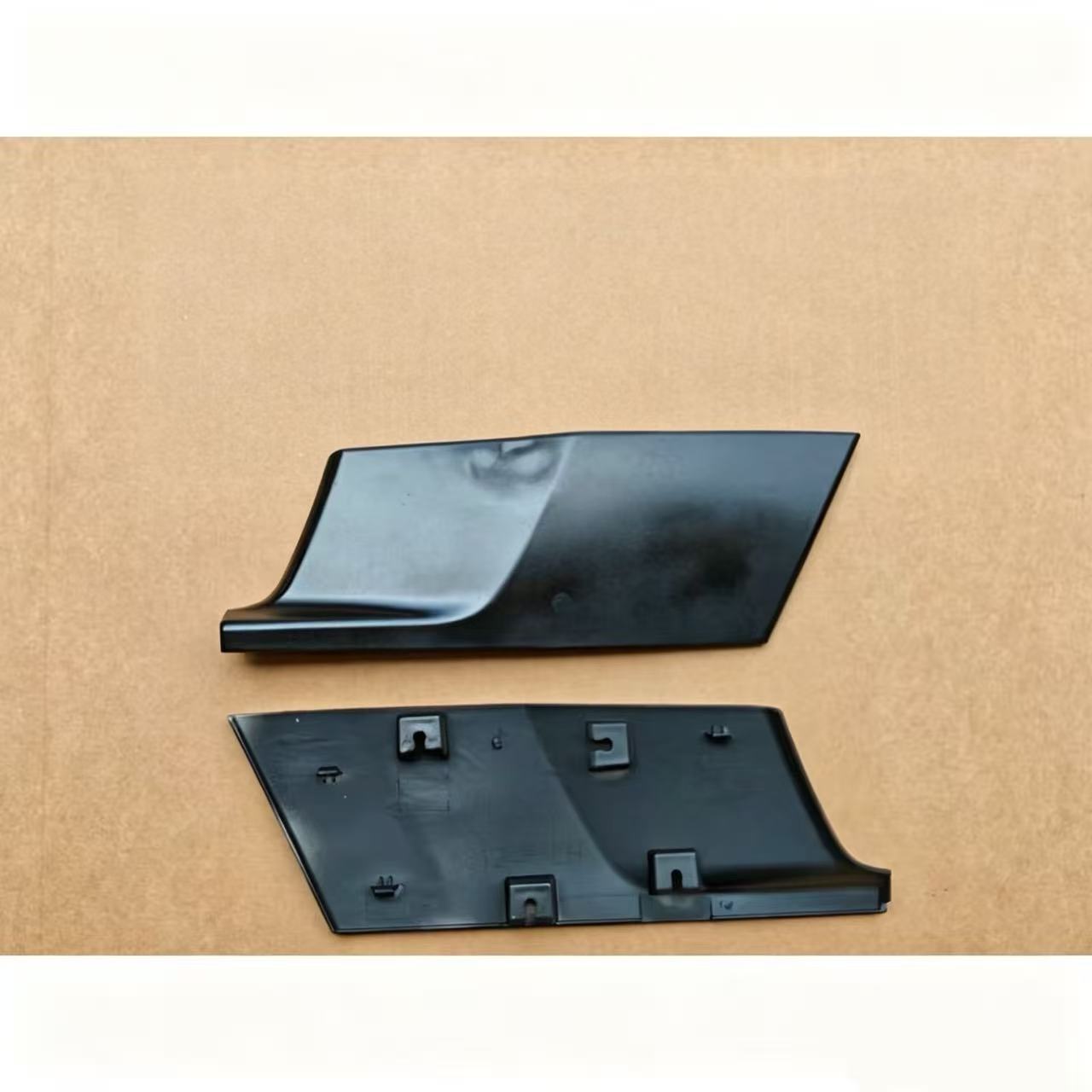 Bumper Garnish LH (W) for New Hino 500 Truck Body Spare Parts