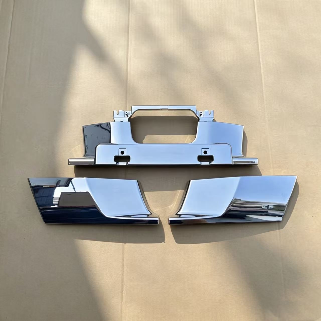 Chrome Bumper Garnish Middle 3PCS W for New HINO 500 Truck Body Parts