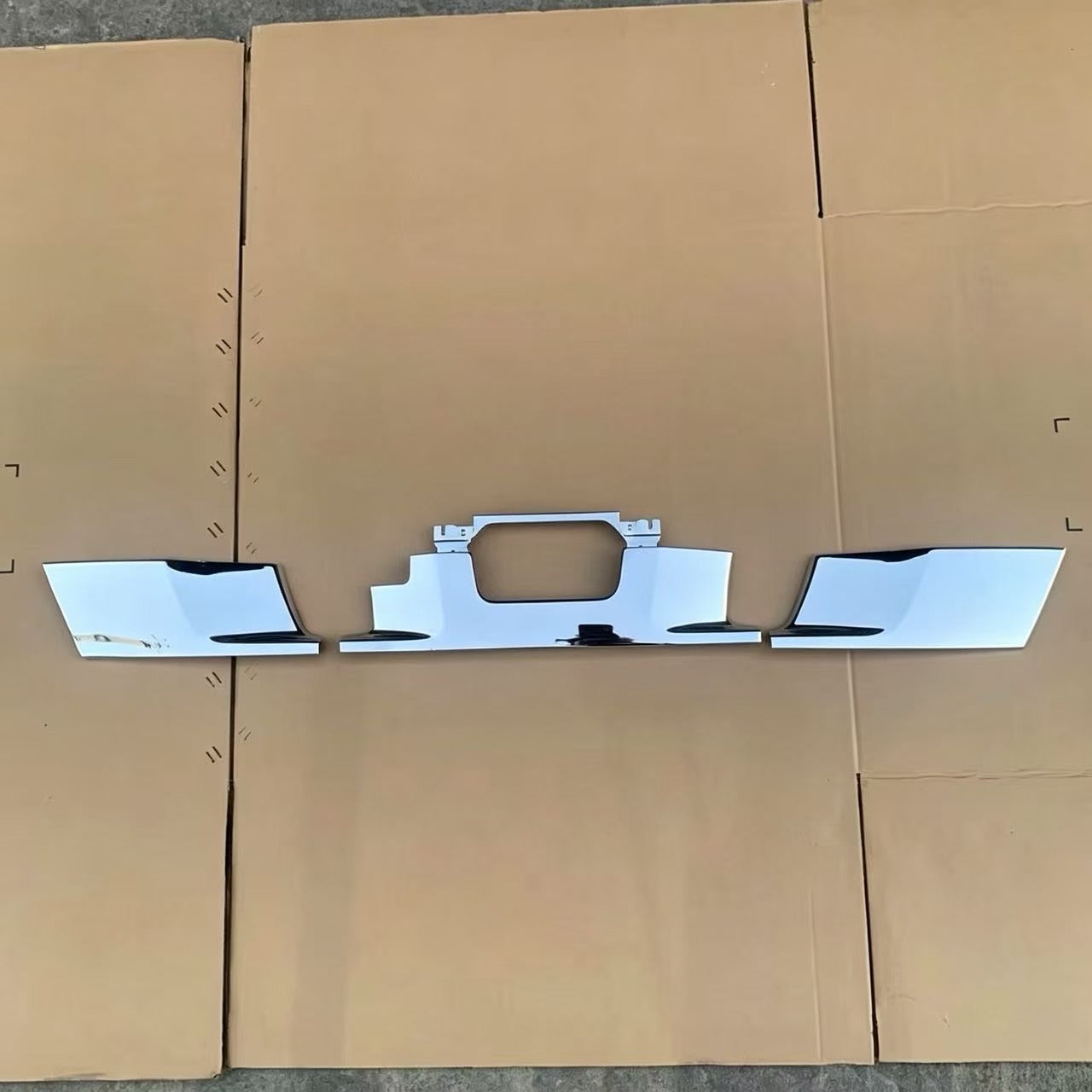 Chrome Bumper Garnish Lower for New Hino 500 Truck Body Spare Parts