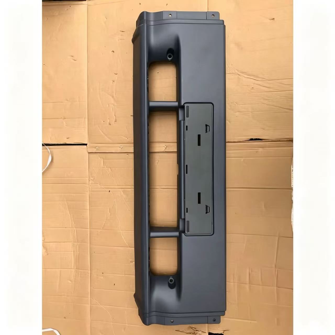 9738801170 CENTRAL BUMPER for Mercedes Benz Atego Truck Parts European Truck Body Parts