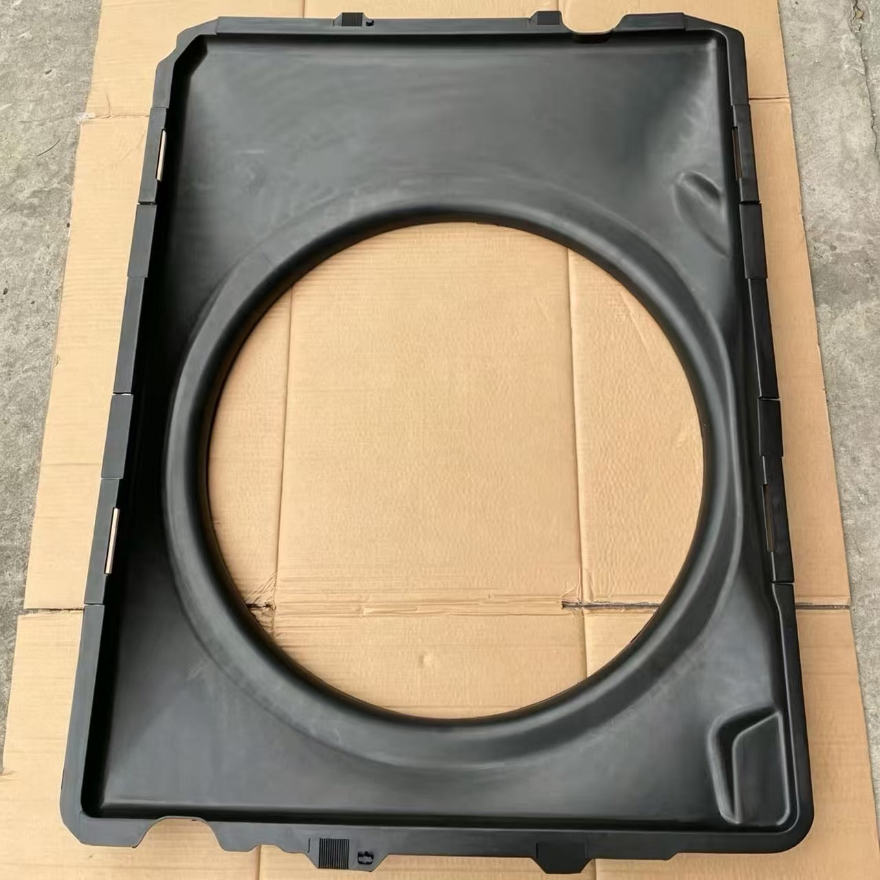 9425050955 RADIATOR FAN BRACKET FRAME CASE for Mercedes Benz Actros MP4  Truck Parts