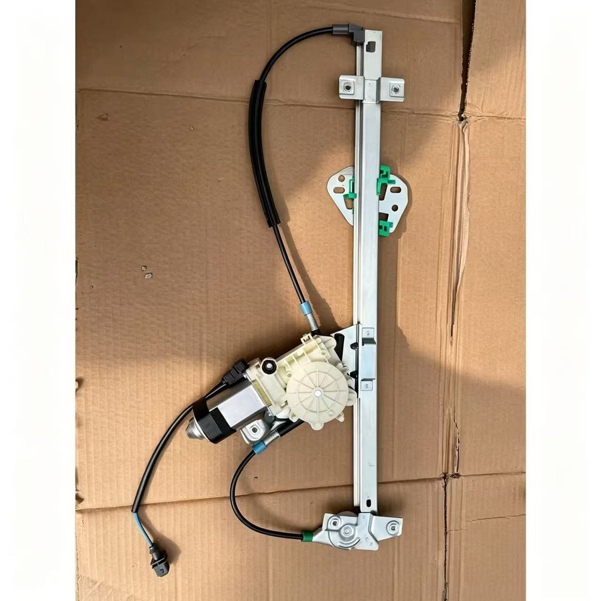 9737200446 9737200346 WINDOW REGULATOR MOTOR for Mercedes Benz ACTROS MP2 Truck Parts