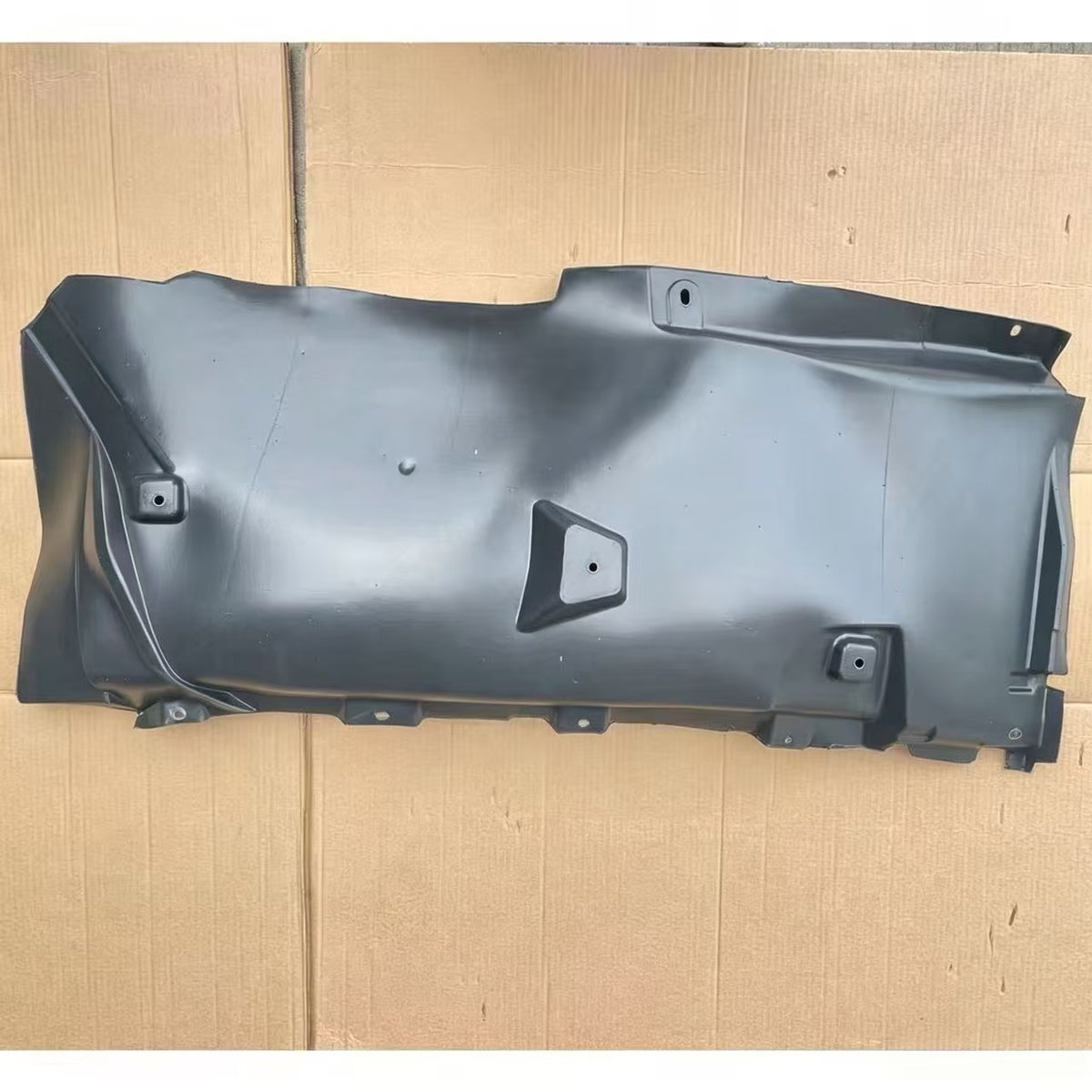 9438810701 MUDGUARD 129CM for Mercedes Benz Actros Truck Parts European Truck Body Parts