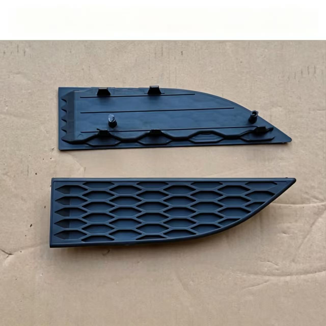 9438851222 9438851322 Side Deflector Cover  for Mercedes Benz ACTROS MP3 MEGA Truck Parts