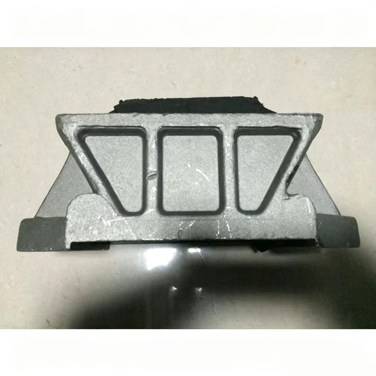 6522400318 Engine Mounting for Mercedes Benz Truck Spare Parts