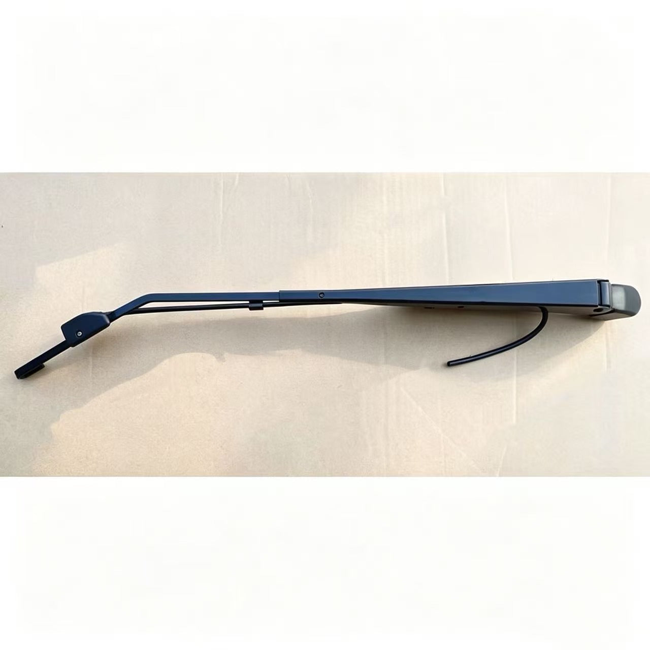 Wiper Arm Right 62cm for ISUZU DECA320 DECA270 FSR FTR Truck Spare Parts