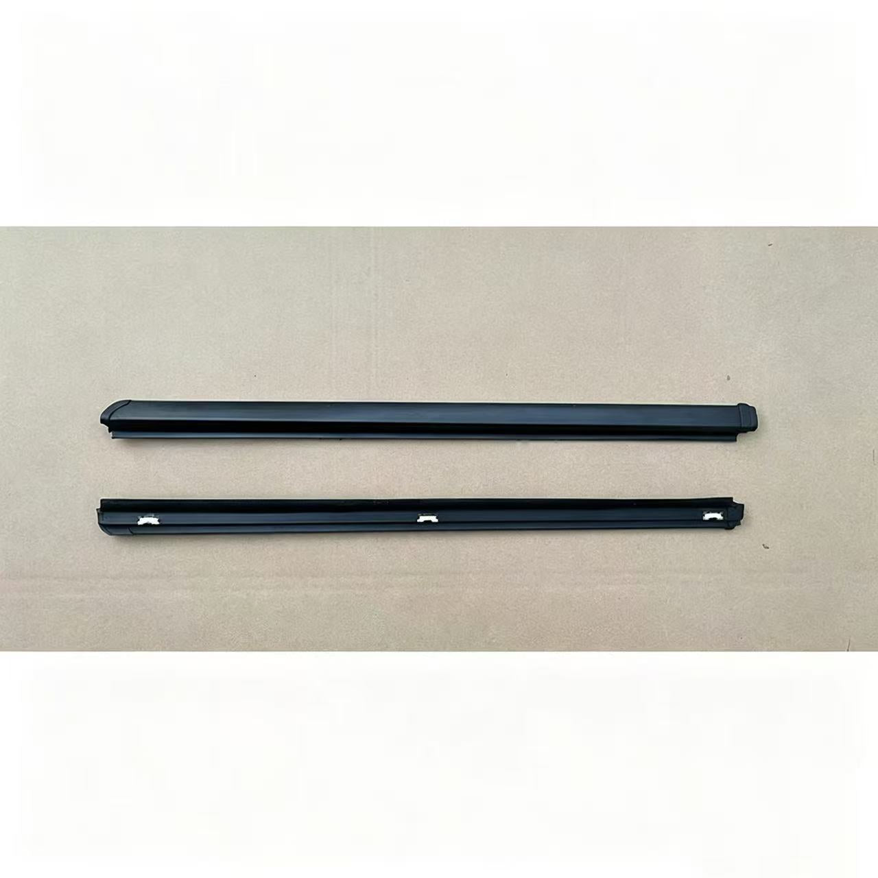 VENT GLASS DOOR GLASS MOULDING OUTER LH for ISUZU NPR115 NKR90