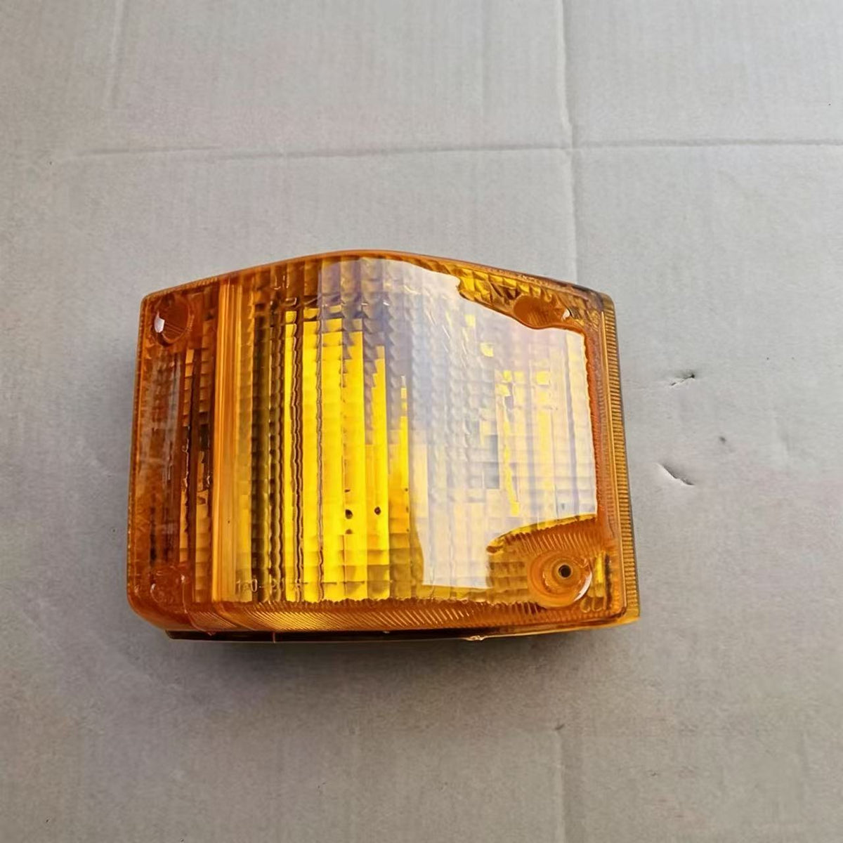 Corner Lamp LH RH for ISUZU NPR115 NKR90 Truck Spare Parts